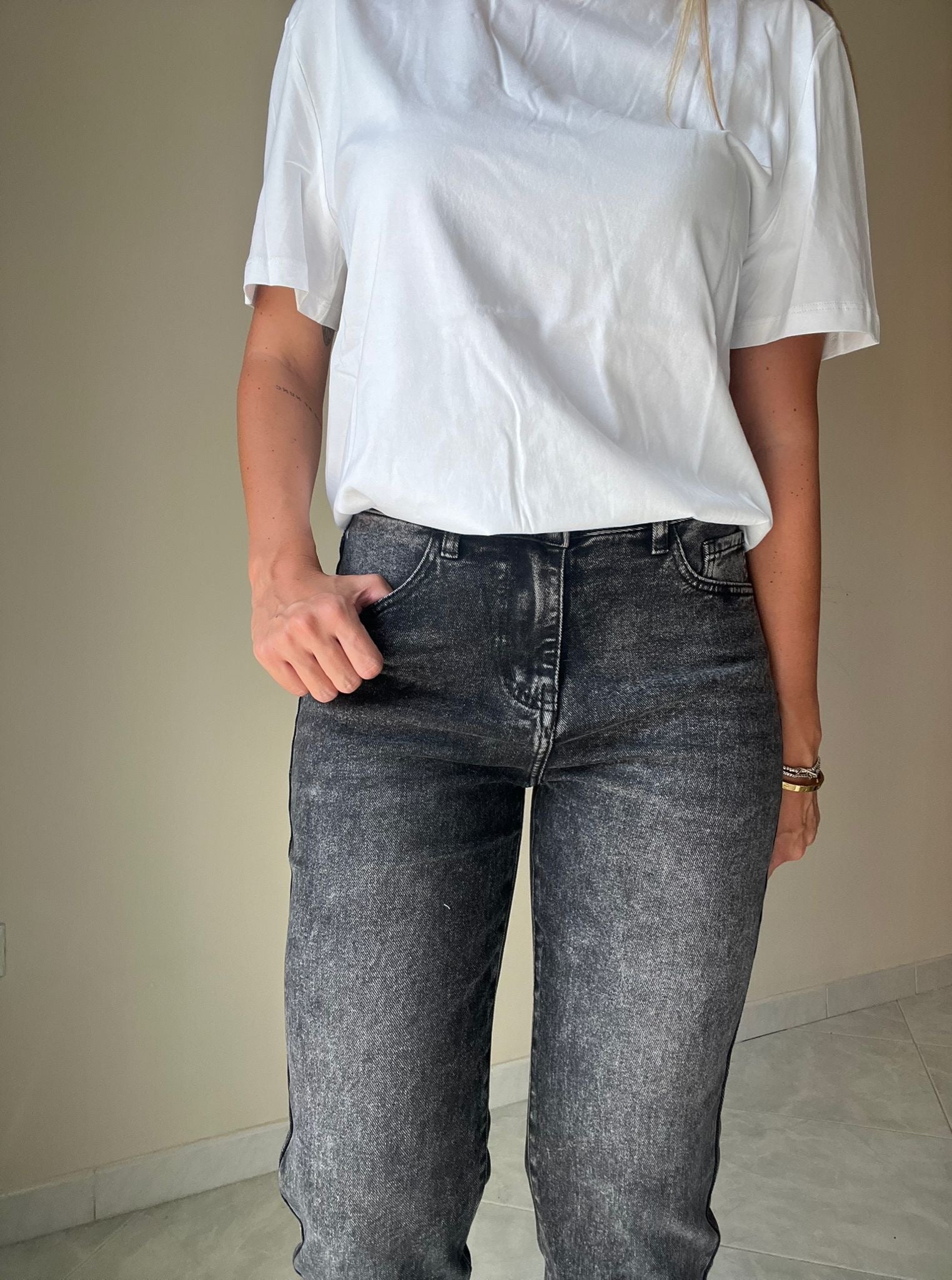 JEANS MOM FIT NERO